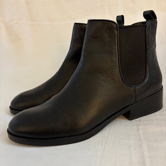 Cole Haan Landsman Black Leather Chelsea Boots Women's Size 8M - Picture 1 of 12